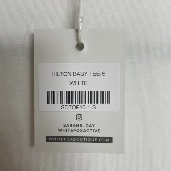 Sarahs Day x White Fox Boutique Hilton Baby Tee Size Small - Picture 3 of 4